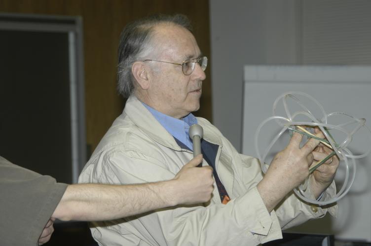 Full-Size (huge) Image